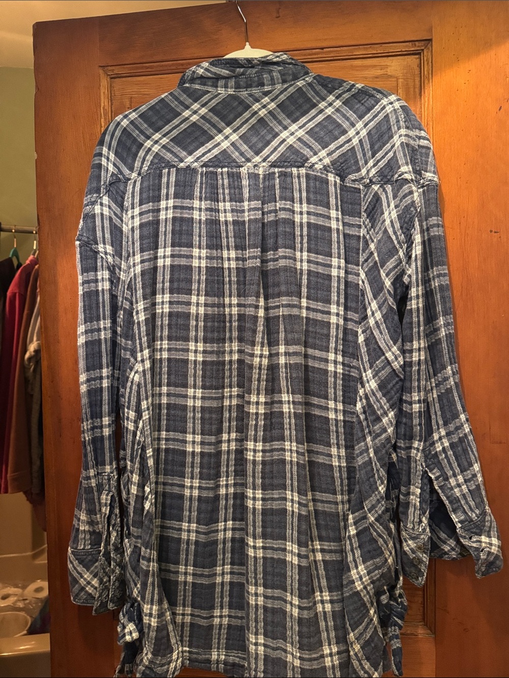 Free People Navy & White Plaid Button-Down Shirt - Picture 4 of 4